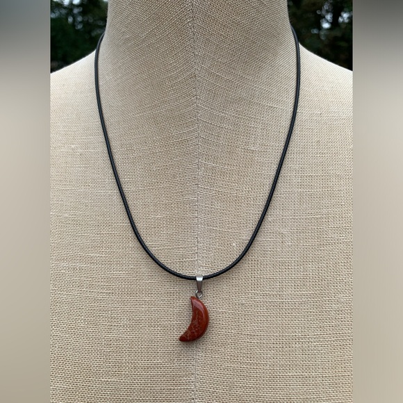 Handmade Genuine Stone Mini Moon Amulet Necklace - Picture 5 of 11